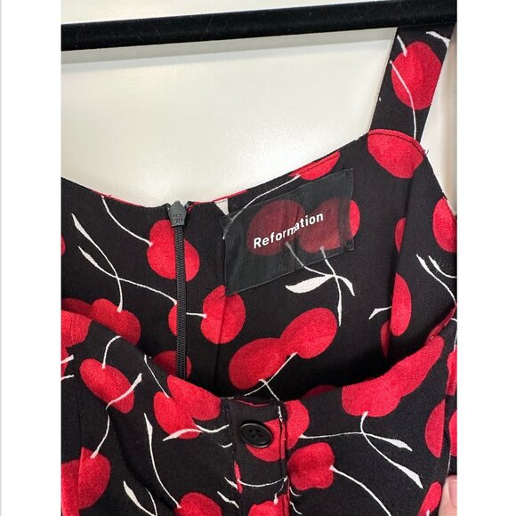 Reformation cherry print midi dress - Picture 4 of 6